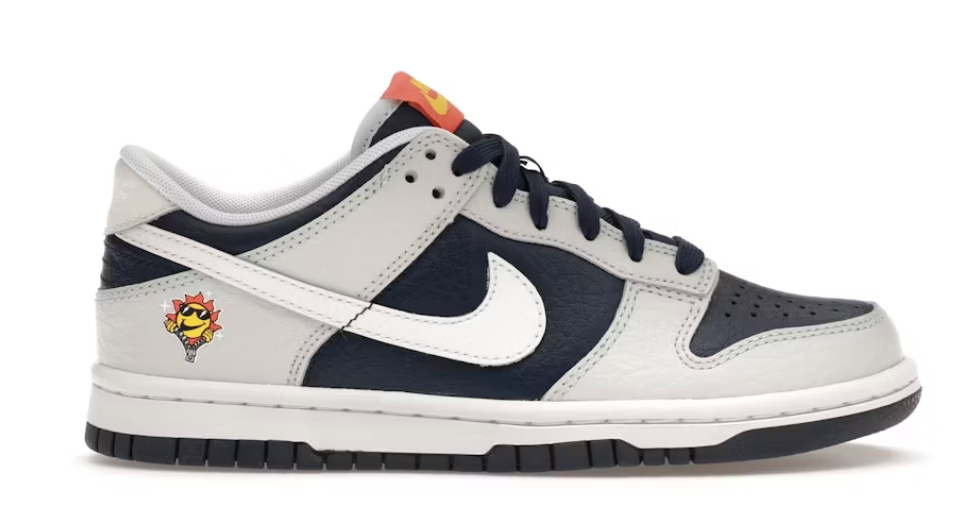 Nike Dunk Low UV Reactive Photon Dust Midnight Navy