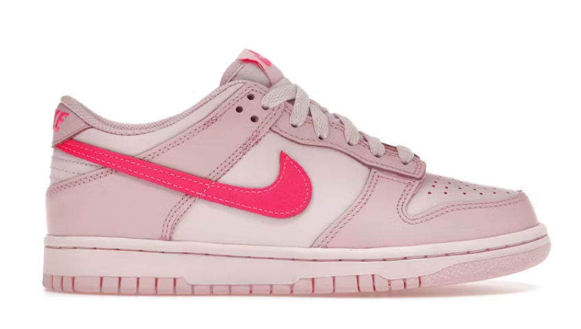 Nike Dunk Low Triple Pink