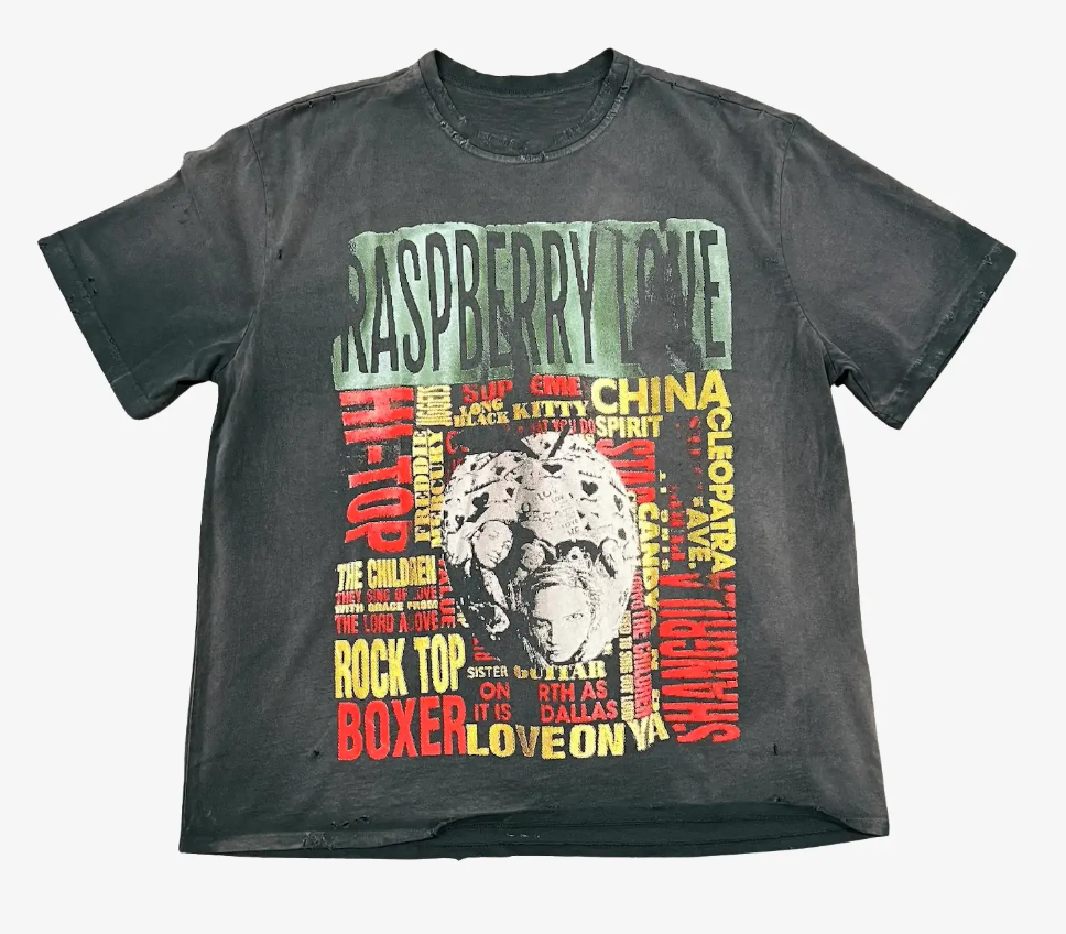 GV Gallery Raspberry Hills ‘Love’ Tee